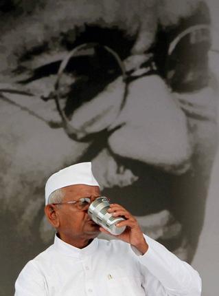 Anna Hazare: While his means maybe Gandhian, his demands are certainly not by Arundhati Roy